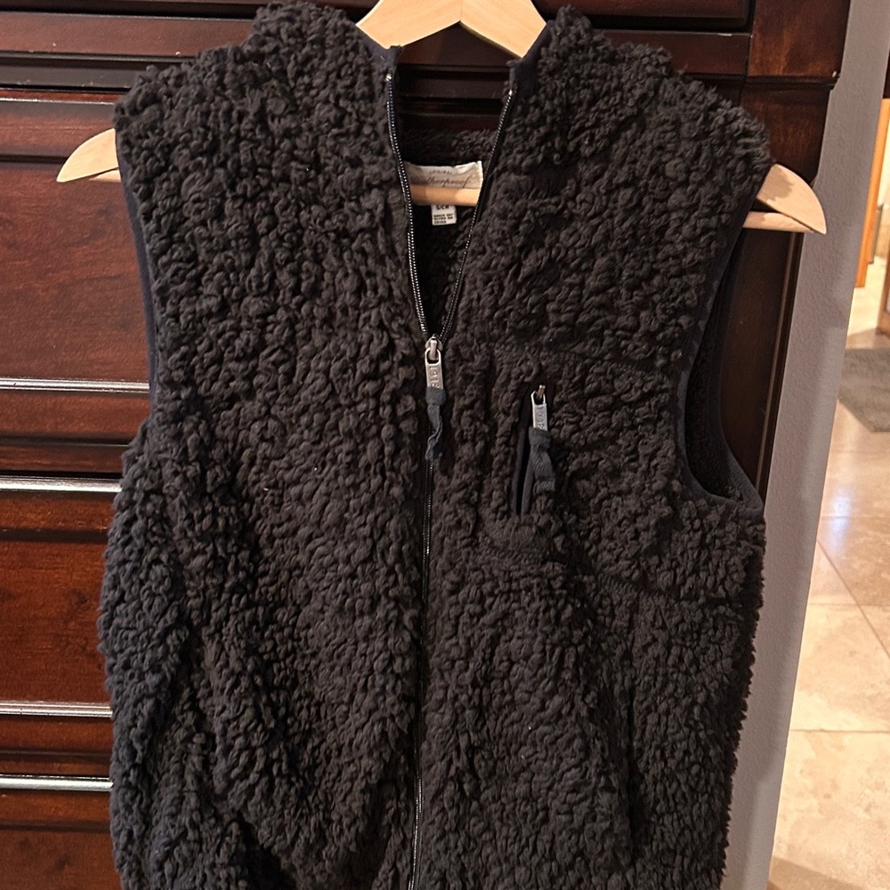 Black Sherpa Fleece Vest